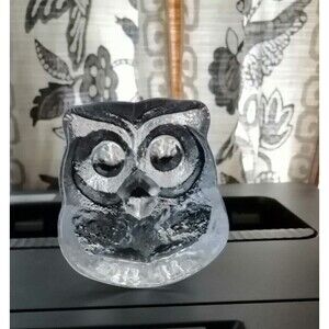 Skruf Swedish Crystal Art Glass Owl Figurine Mid Century Modern MCM 3.5" Tall